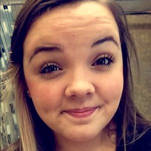 Meet your Posher, Sydney