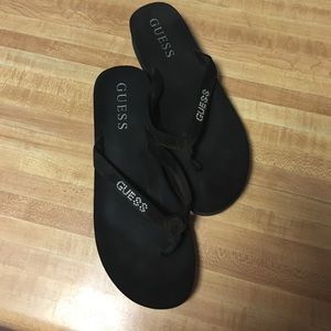 Guess black flip flops