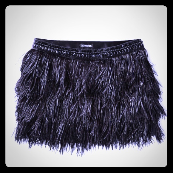 Rhinestone embellish feather mini skirt