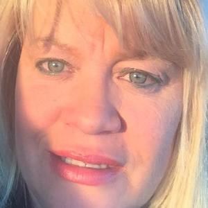 Meet your Posher, Teri