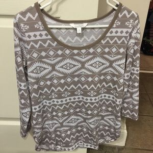 Taupe and white top