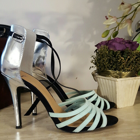Fun mint strappy heels