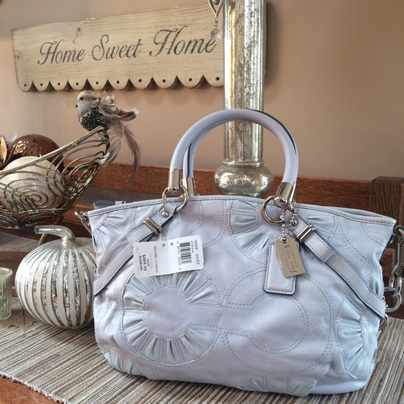 Coach Handbags - ✨Host Pick✨Coach Sophia purse ~ "It Girl Party"