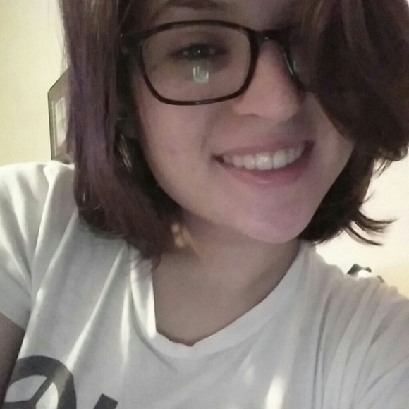 Meet your Posher, Samantha - Picture 1 of 1