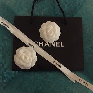 Chanel small paper shopping bag