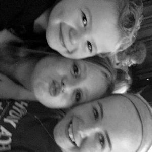 Meet your Posher, Mia