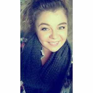 Meet your Posher, Karena