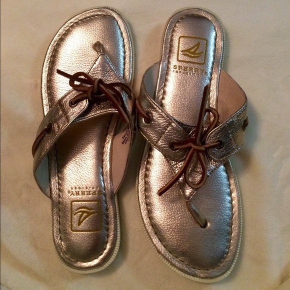 NWOT Sperry Top-Sider Sandal