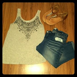 Super cute gray tank