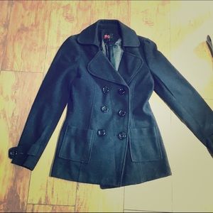 Pea coat