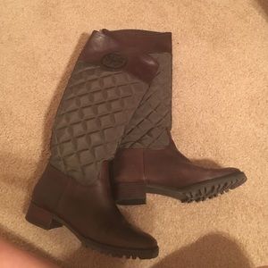 cute Tory burch boots!!!