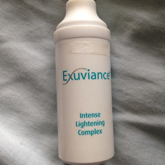 Exuviance Intense Lightening Complex