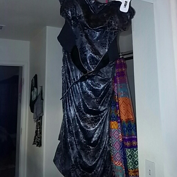 Mini dress