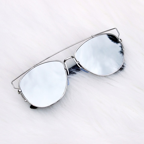 Accessories - Silver Oversized Unique Mirror Sunglasses