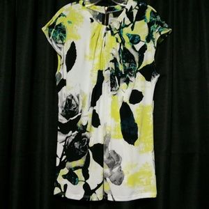 Worthington floral short sleeve blouse