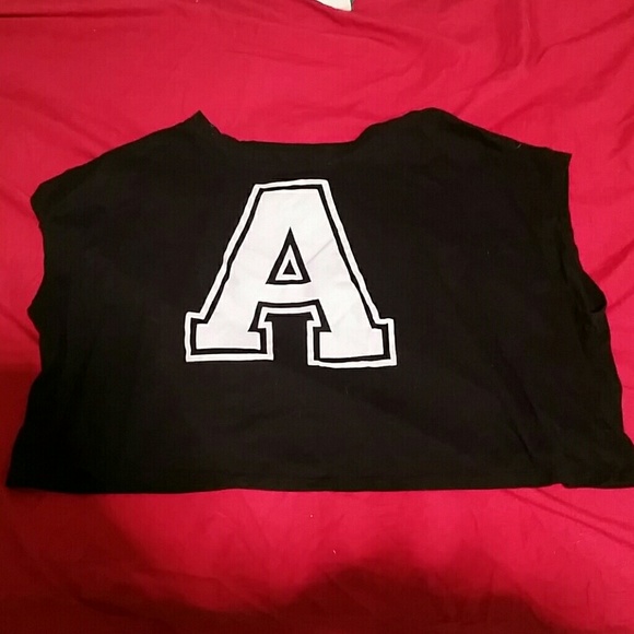 Crop Top - Picture 1 of 2