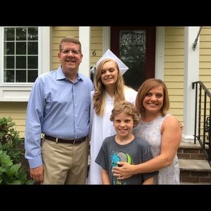 Meet your Posher, Tara