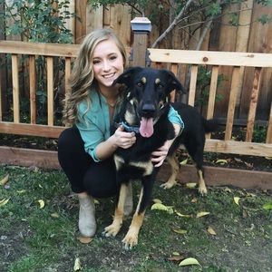 Meet your Posher, Kaitlyn