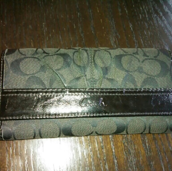 Preloved Coach Wallet