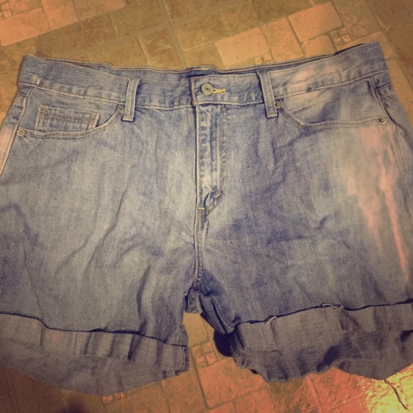 Levi's Shorts