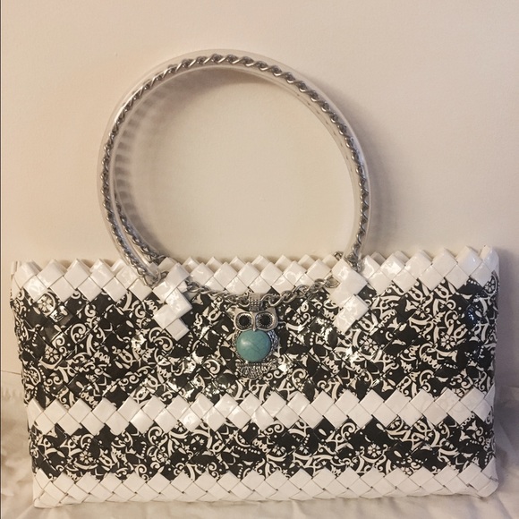 Owl Black & White Purse
