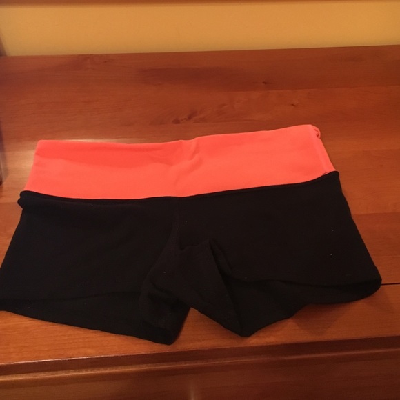 Reversible lulu lemon shorts