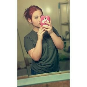 Meet your Posher, Amber