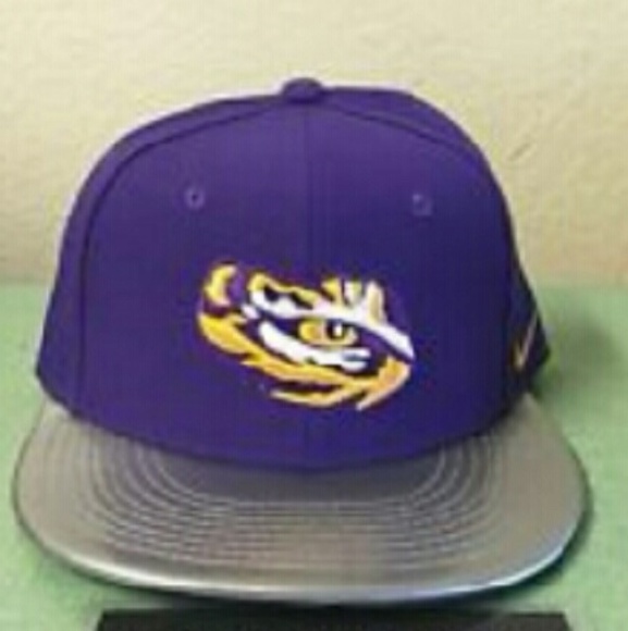 Same hat as the one I posted earlier..better pic.