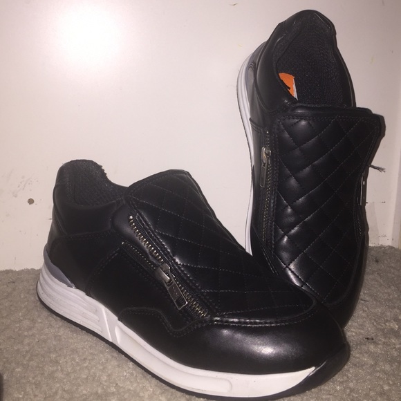 Steve Madden quilted leather sneaker