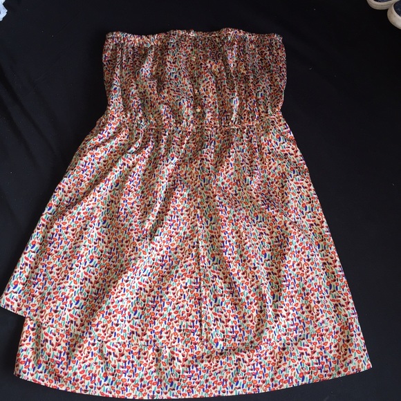 Floral Tube Top w/ slit under chest - Picture 4 of 4