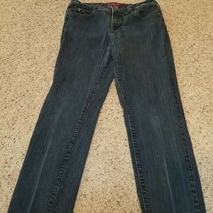 ROYALTY by YMI  Ladies Stretch Curvy Fit Jean