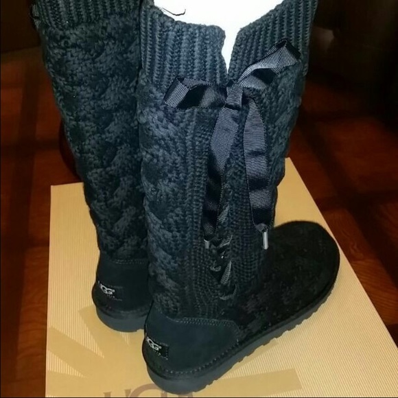 Uggs - Picture 3 of 4