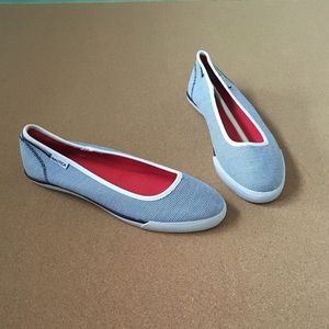 1 hour Sale 🎉🎉🎉 Flats NWOT