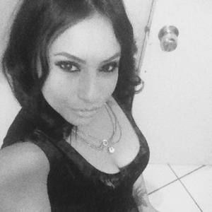 Meet your Posher, Noemi