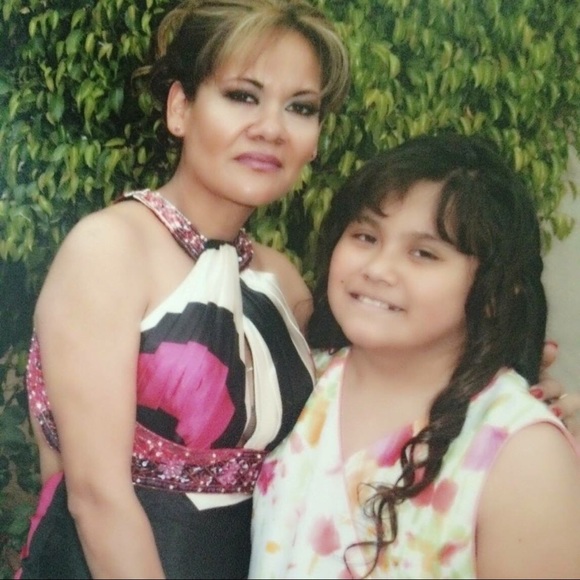 Meet your Posher, Patty - Picture 2 of 2