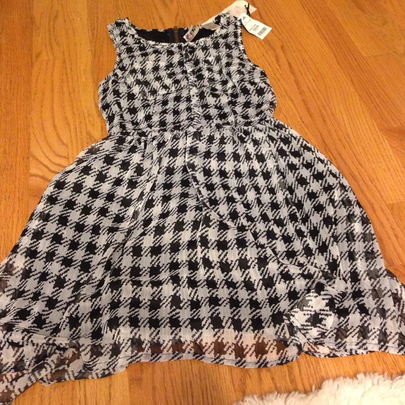 Black and white dress