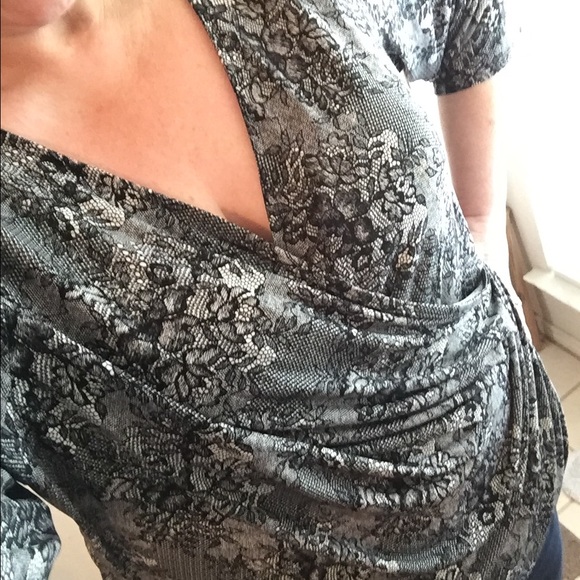 Lane Bryant faux wrap shirt - Picture 4 of 4