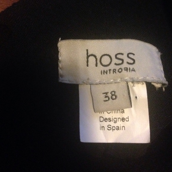 Cute plain, mini dress - Picture 2 of 3