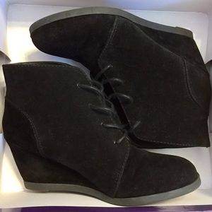 Madden Girl-Domain Wedge Bootie size 7 1/2