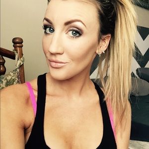 Meet your Posher, Kellie