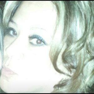 Meet your Posher, Tina