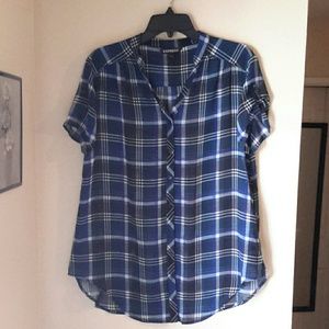Button up short sleeves