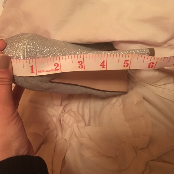Silver glitter heels - Picture 4 of 4