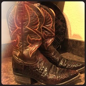 Vintage Style Cowboy Boots