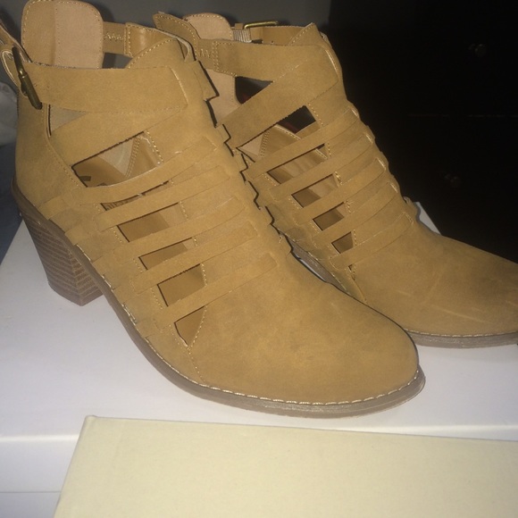 Guess Suede Bootie