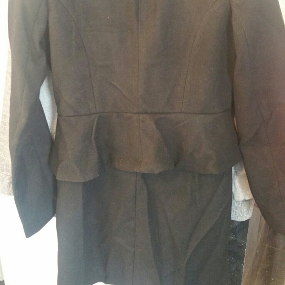 Black long jacket - Picture 2 of 3