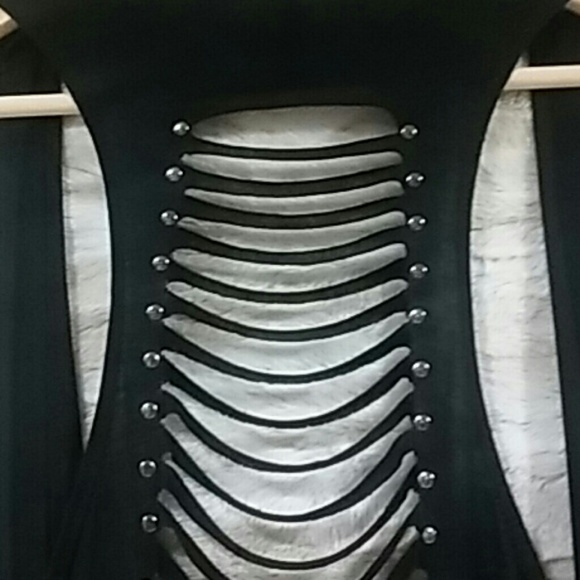 Shirt - Picture 2 of 3