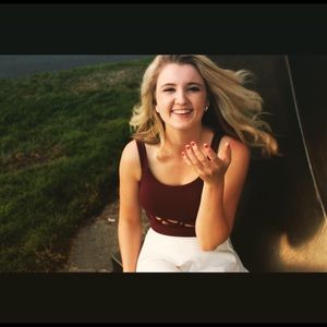 Meet your Posher, Lindsey