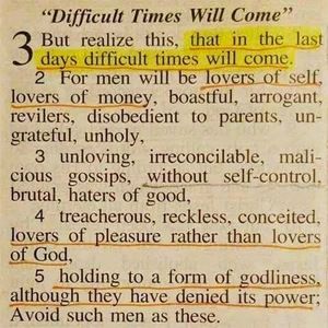 Meet your Posher, Chanel