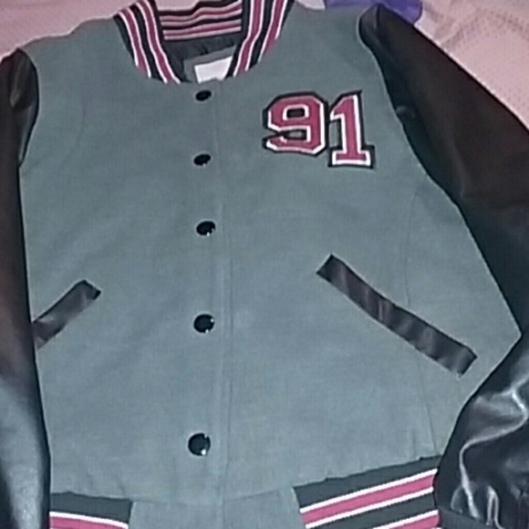 Letterman jacket - Picture 2 of 2